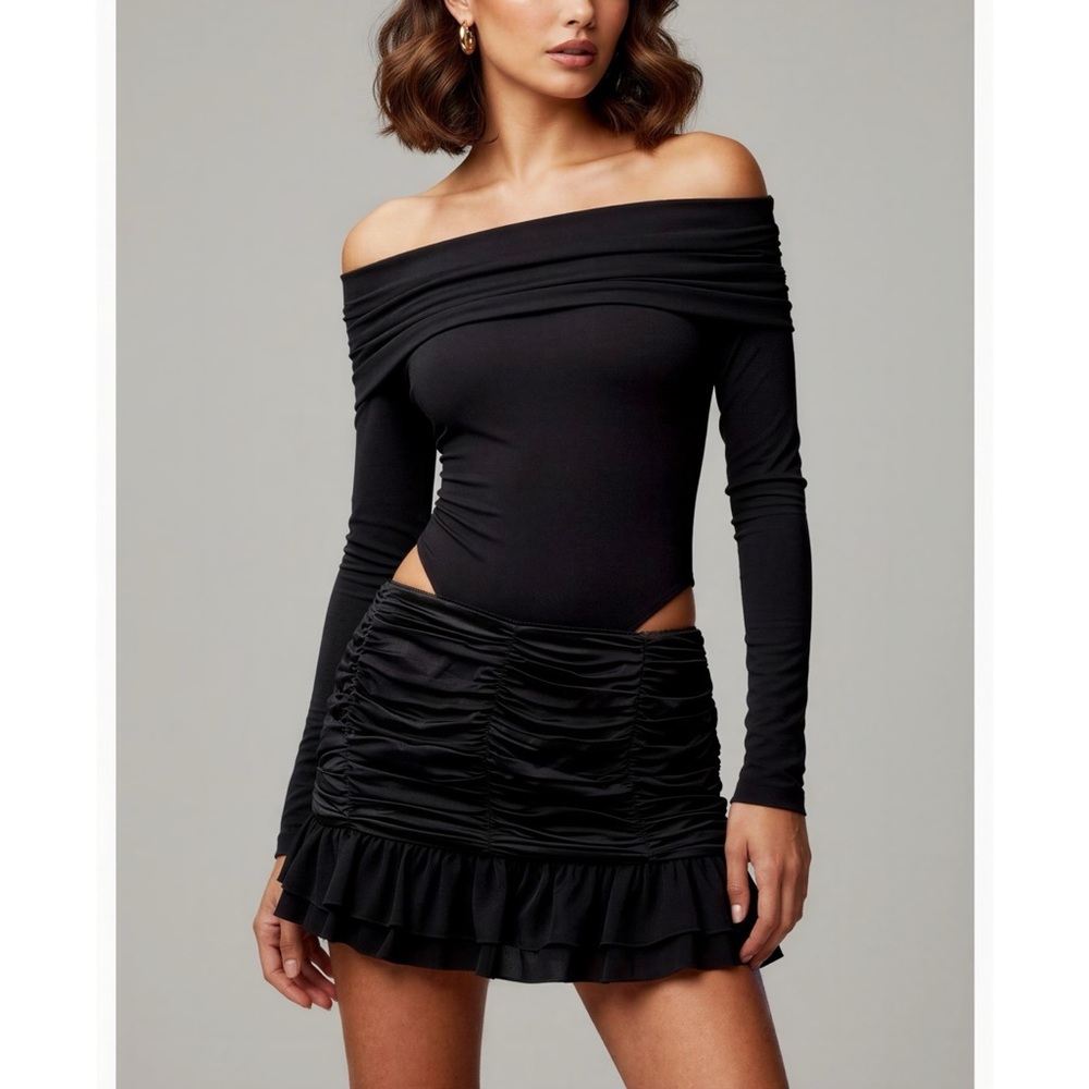 GUIZIO Blume Mini Skirt, Black, Small